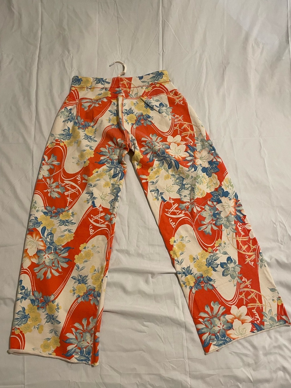 Vintage Lucky Brand Orange Floral Wide-Leg Sweatpants with Blue & Yellow Accents - Picture 3 of 3